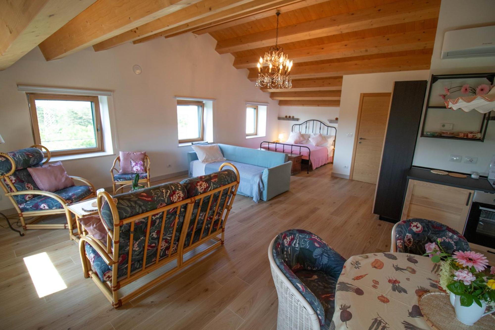 Agriturismo Ai Tre Sentieri Aurisina Quarto foto